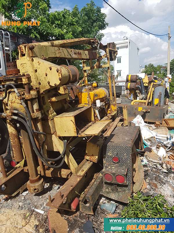 Thu mua máy móc cũ 7 Thu mua máy móc cũ 6